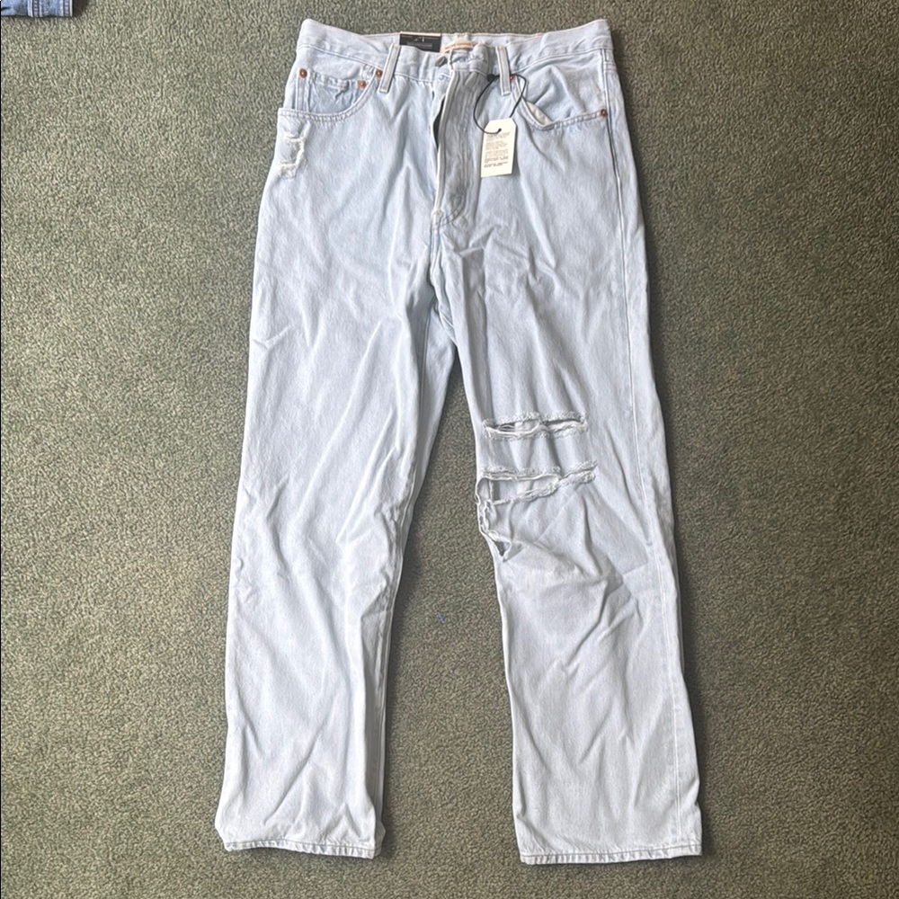 Levis Light Blue Distressed women's Jeans